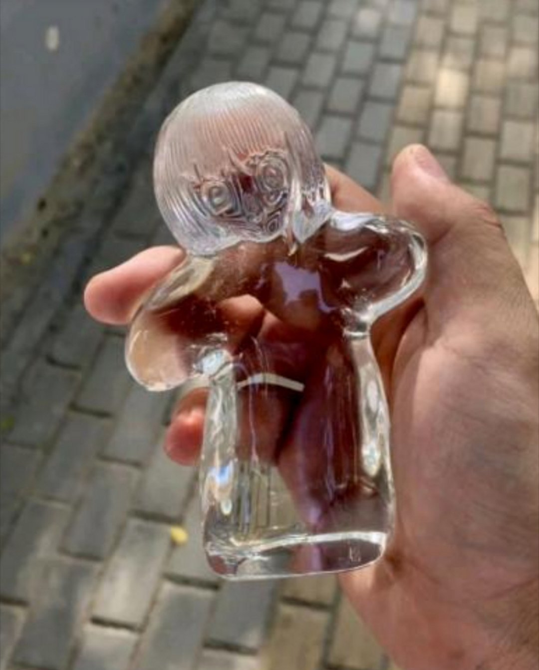 话说按现在AI的发展进度，啥时候能用上华人牌手机傻妞呢？ 