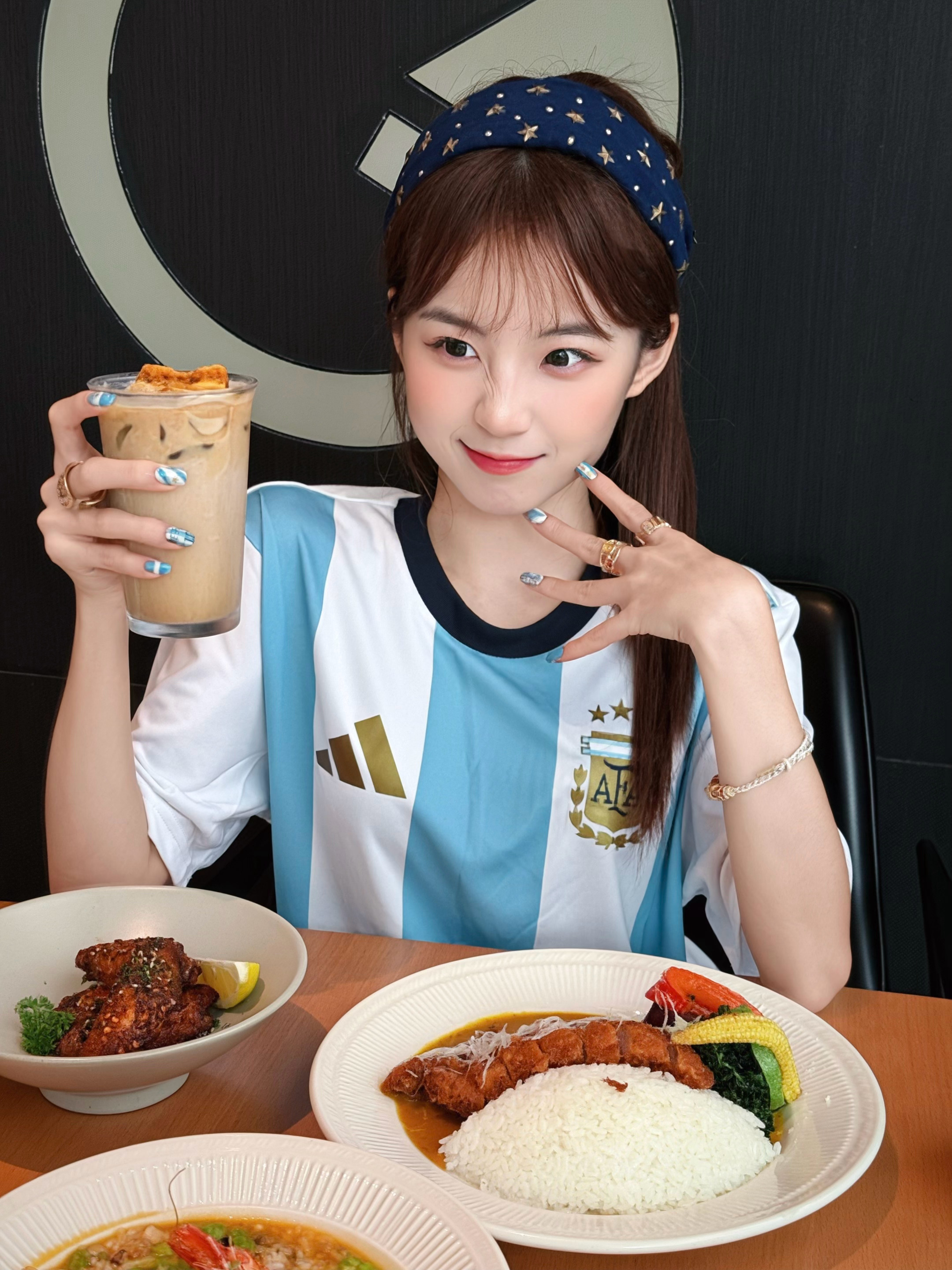 神临🇦🇷！！今年世界杯开赛后几乎每晚都在熬夜看球⚽️看球真的太有意思了 不到