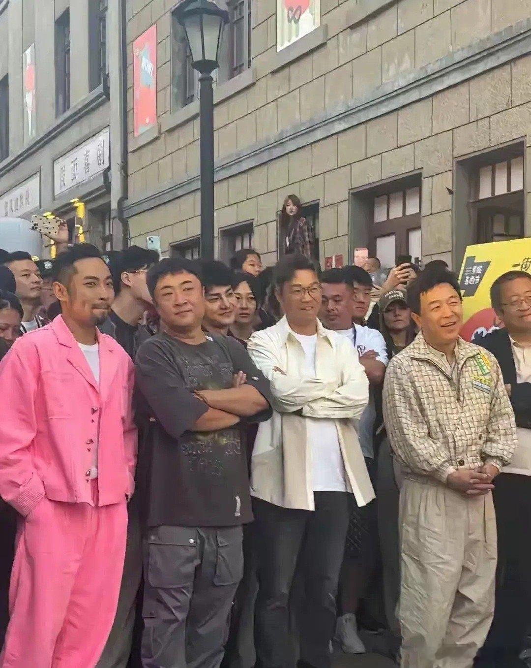 这就是明星线下真实面目，现在大家明白为啥香港没人追星了吧？ ​​​