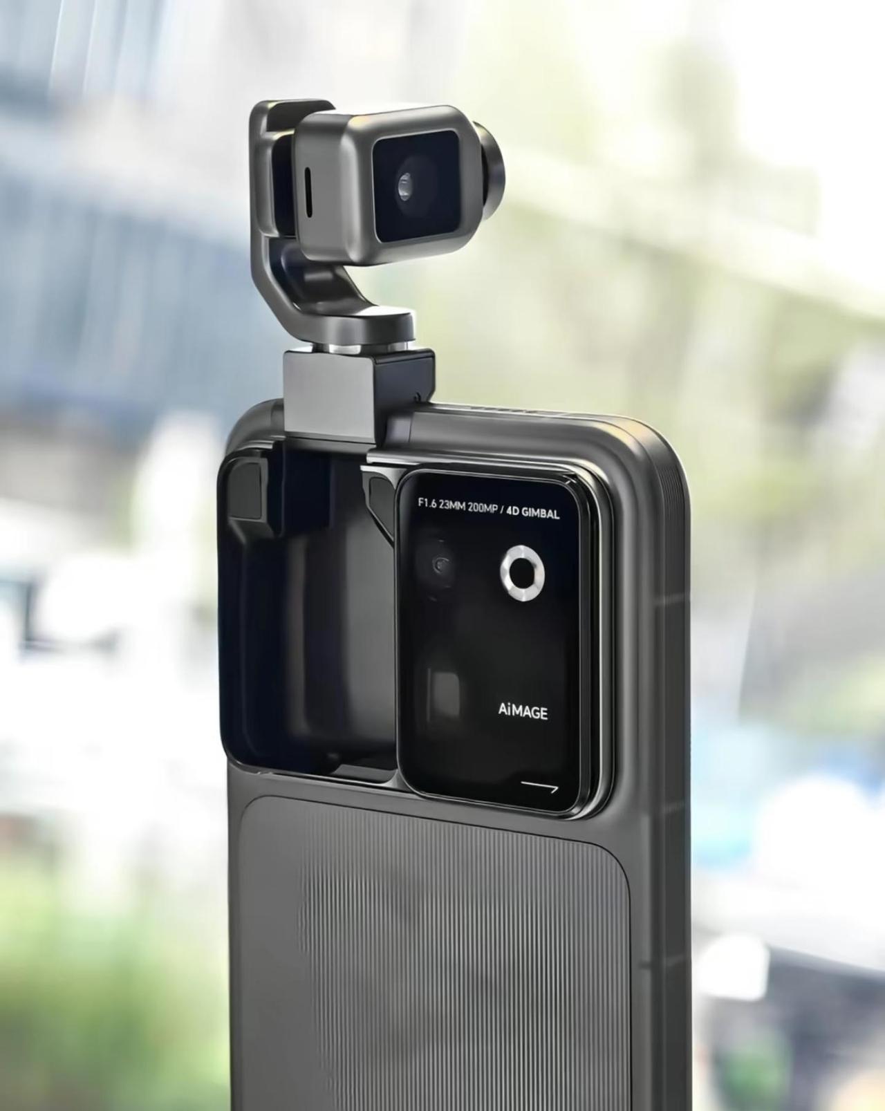 荣耀RobotPhone影像
关于影像，云台主摄的录像在手机历史 上，史无前例的