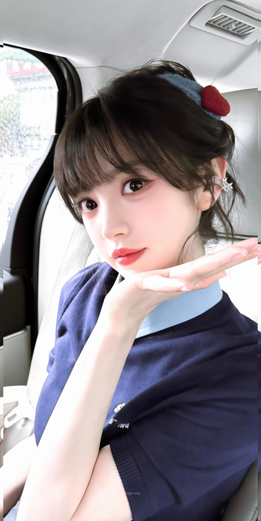 田曦薇 