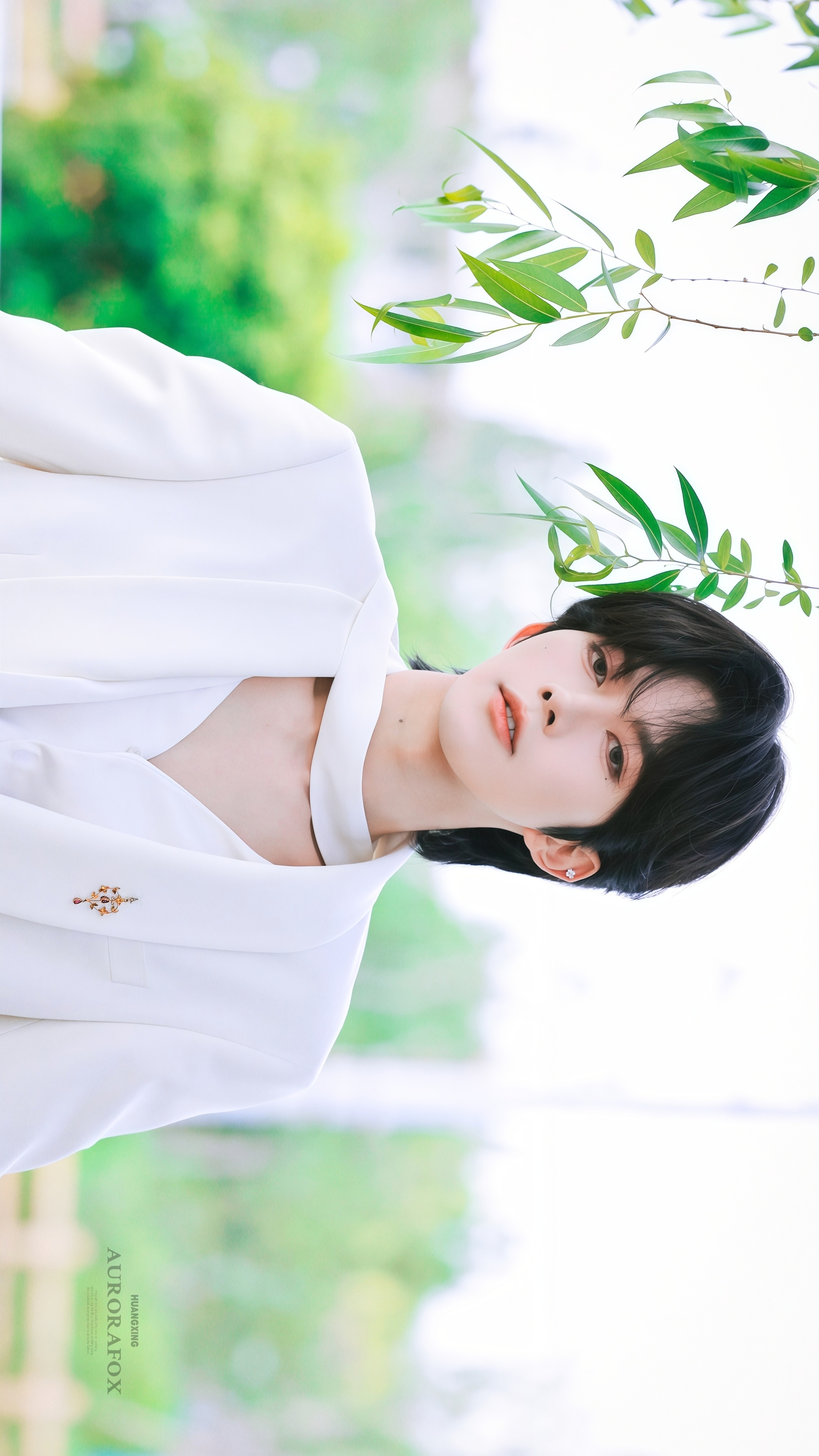 黄星Eliot✨ 黄星 「调修」秋是第二春此时每一片叶子都是一朵鲜花立秋快乐🧋