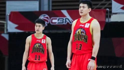 今日CBA季前赛正式开打，首场比赛中，青岛男篮以92:87战胜天津先行者男篮取得