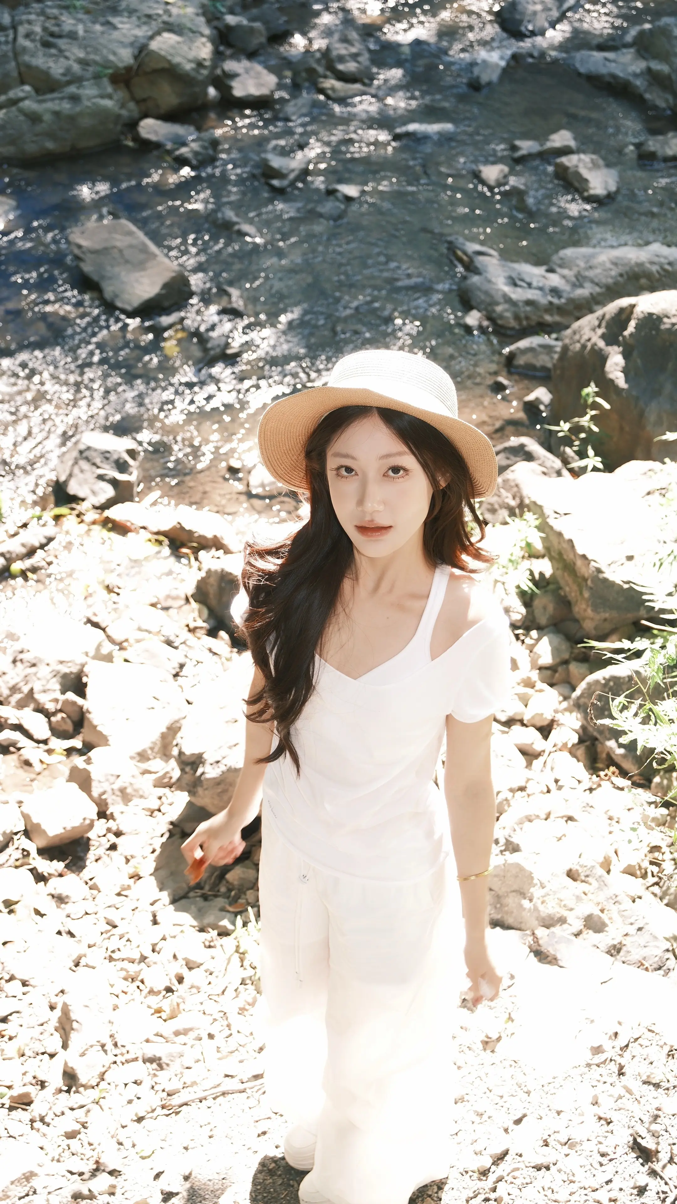 夏天 朋友 是很幸福的两个词