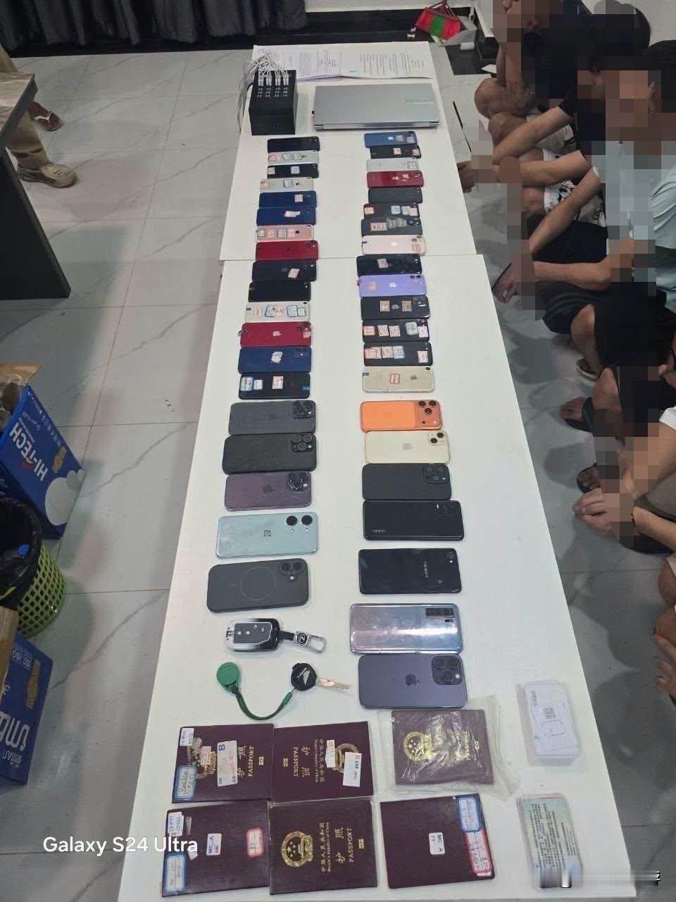 震惊！690部手机、5台电脑  西港警方端掉电诈窝点！

柬埔寨西哈努克省宪兵近