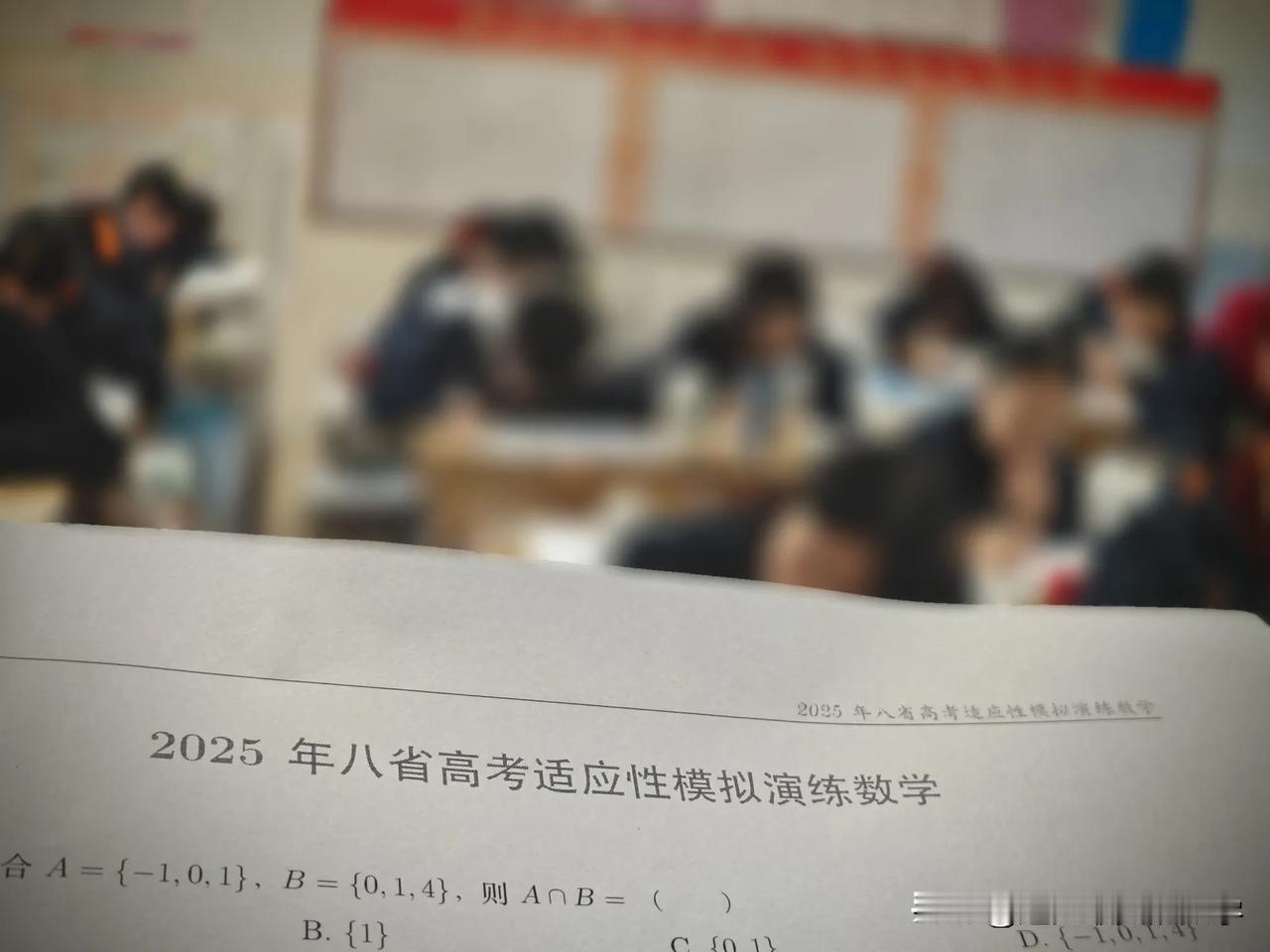 周日下午，卷，继续卷！

只要卷不死，就往死里卷！[流泪][流泪][流泪]