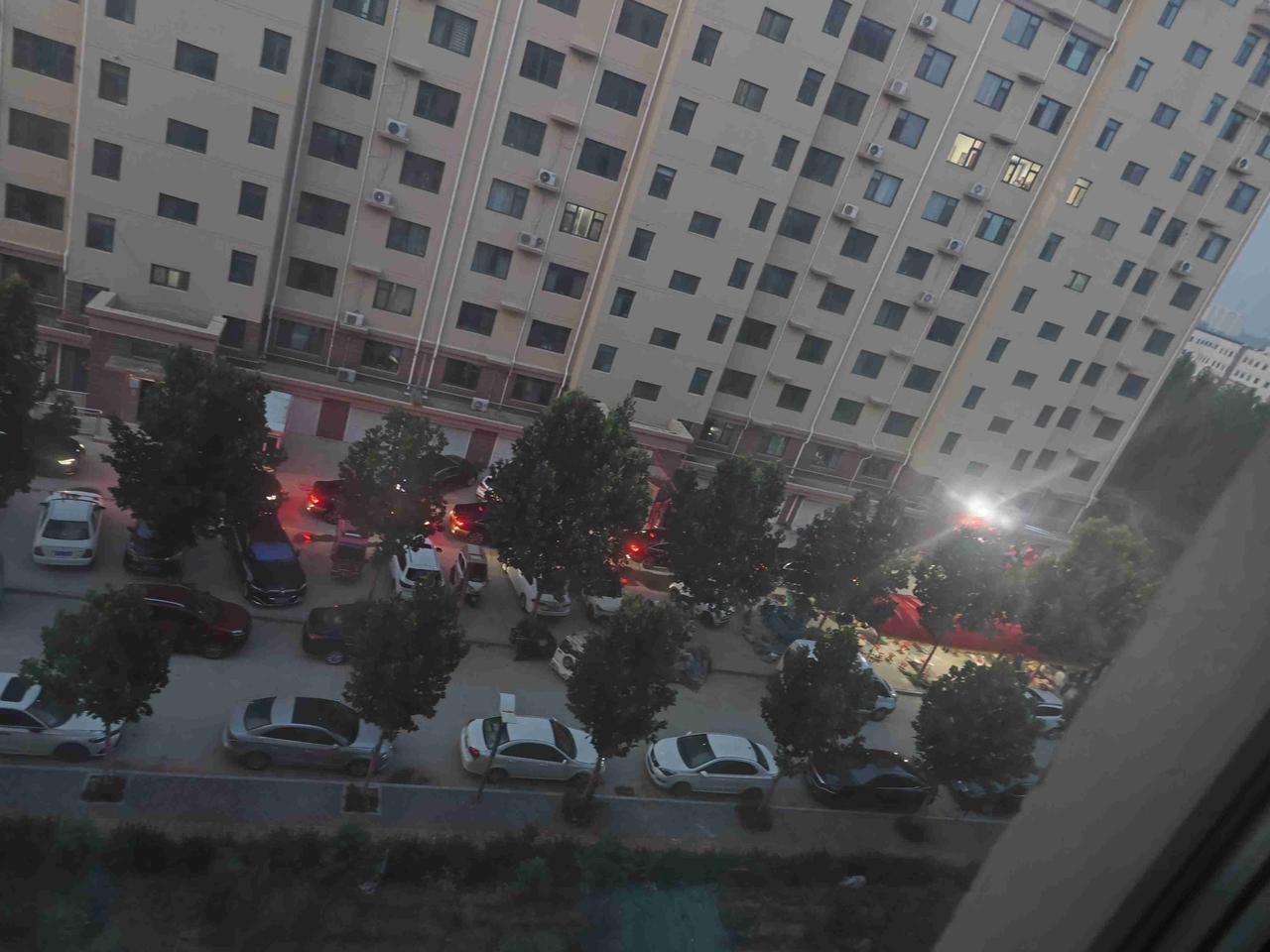 我的今日状态：😁轻松愉快
我这里的天气：☀️晴天
结婚图两姓之好，图个喜乐安康