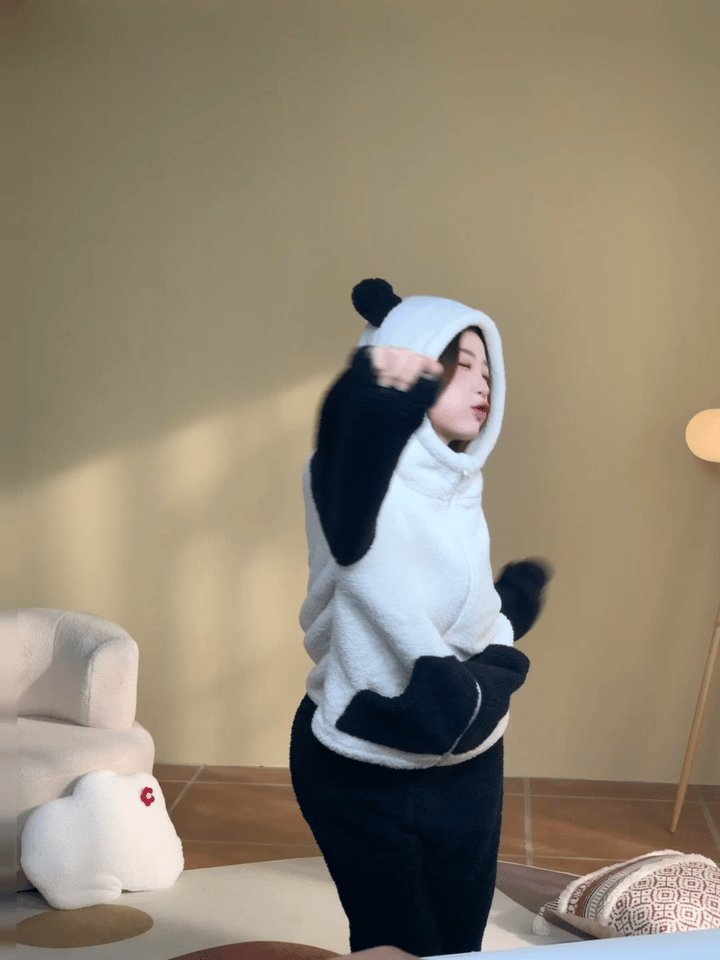 虞书欣🐼熊猫萌宝宝[拜托][拜托] ​​​