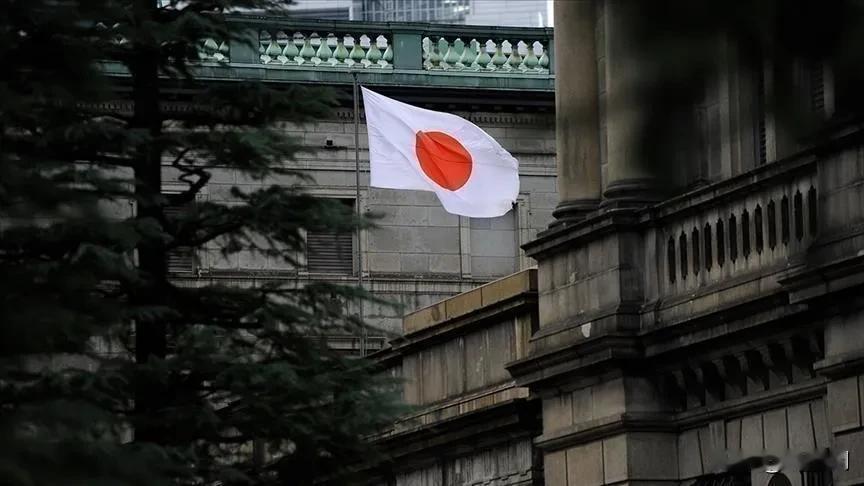 重磅！
中日东海再度交锋！
8月26日消息，日本外务省向中国提出抗议在东海建造新