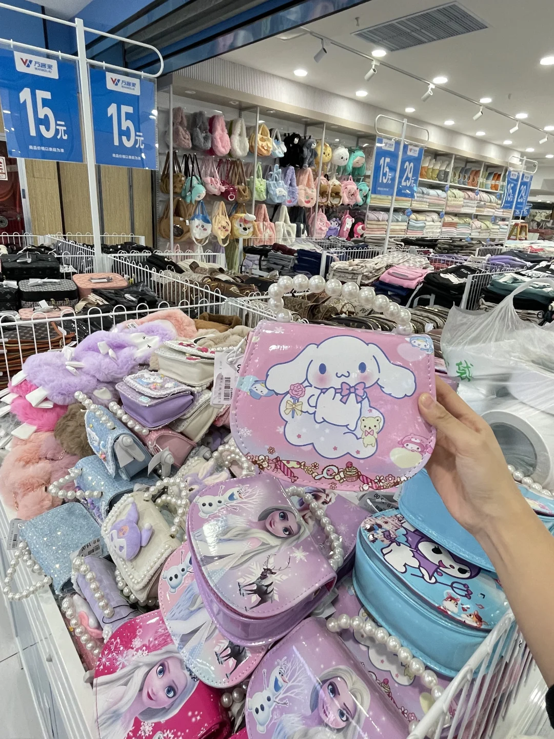 在西安！！我的消费观崩塌了😅。。。。。