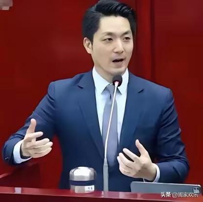 民进党还是没拦住！
蒋万安这回硬气了：11月5日外媒爆料，他当众宣布正在筹备双城