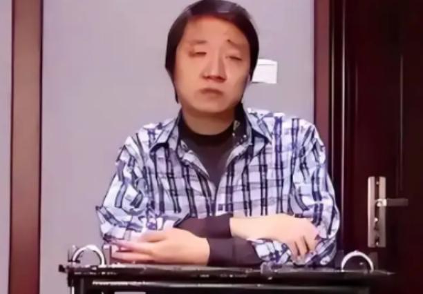 谁能想到，亲手锻造中国电磁炮这柄国之重器的核心专家，竟是潜伏最深的美国间谍！他三