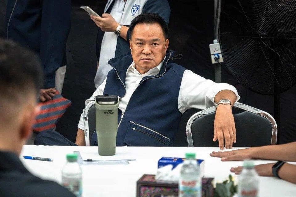 泰国大选在即，各界普遍预测，现任总理阿努廷·查恩维拉库尔无论选情如何，都将继续执