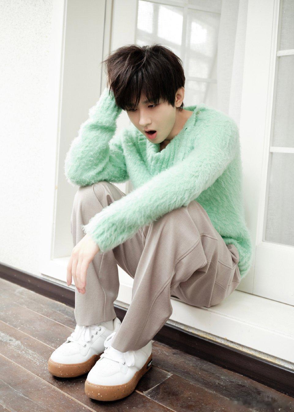 O成毅长安二十四计cy成毅谢淮安成毅，你的眼睛会发光，能让我看见星星和月亮。| 