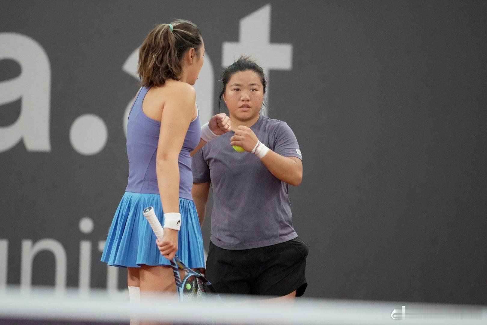 WTA500🇦🇹林茨站女双1/4决赛🇨🇳杨钊煊/梁恩硕6-2/6-3 ?