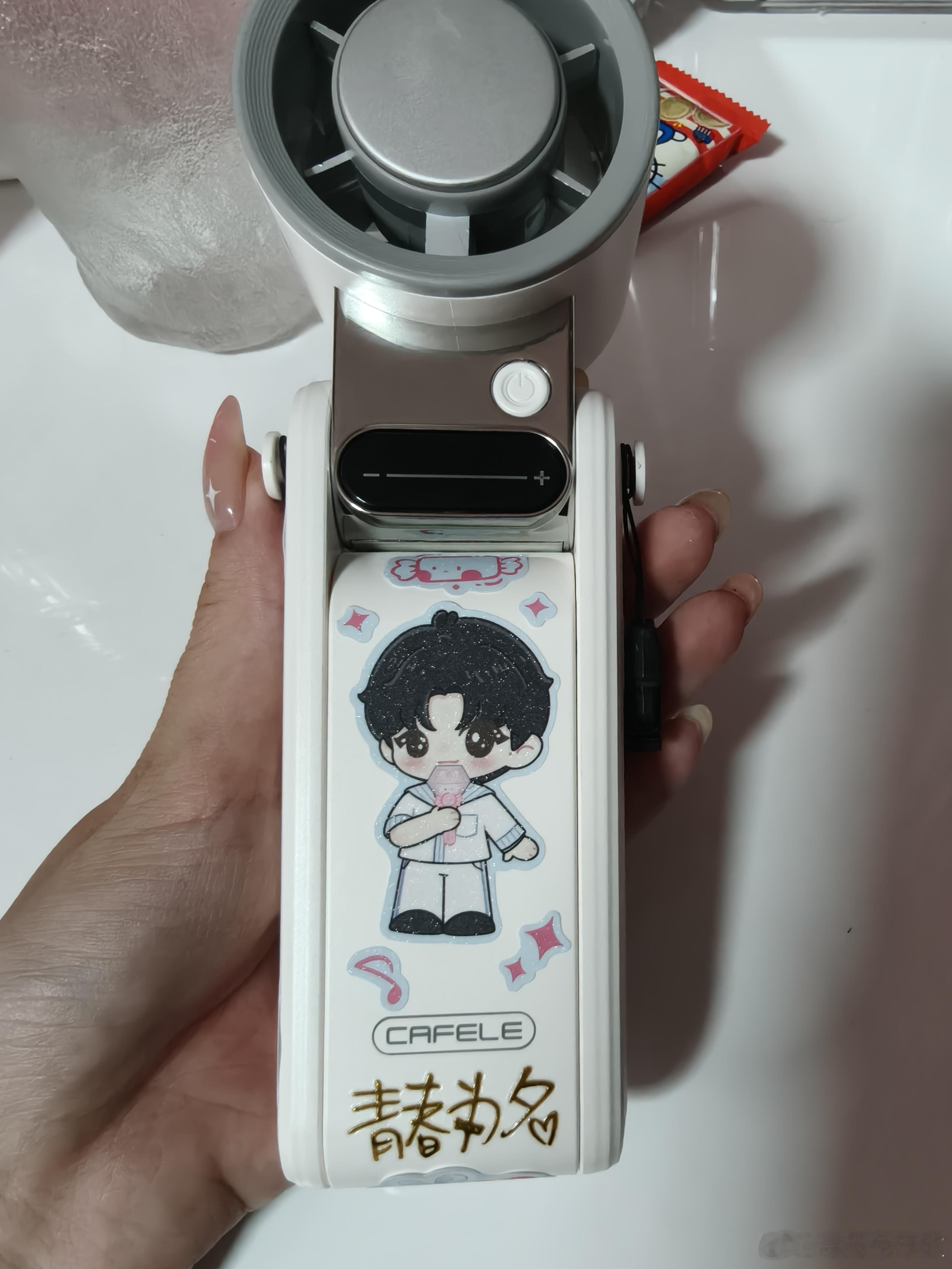 好喜欢这个贴纸