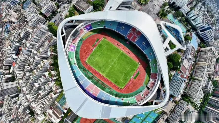 肇庆体育中心对市民免费开放 2026年9月1日起，肇庆市体育中心体育馆、体育场将