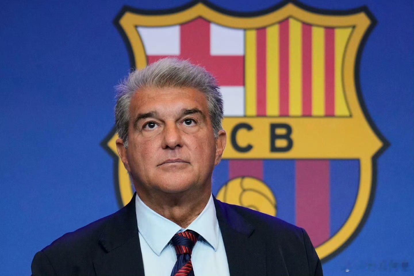 马卡报：诺坎普、丰特、哈维、梅西、诉讼……一场巴萨竞选大幕即将展开！尽管距离投票