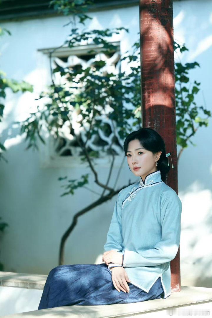 0个人能笑着从万茜哭戏里走出来 笑着等消息，看到神色后声音发颤，听到遗言后整个人