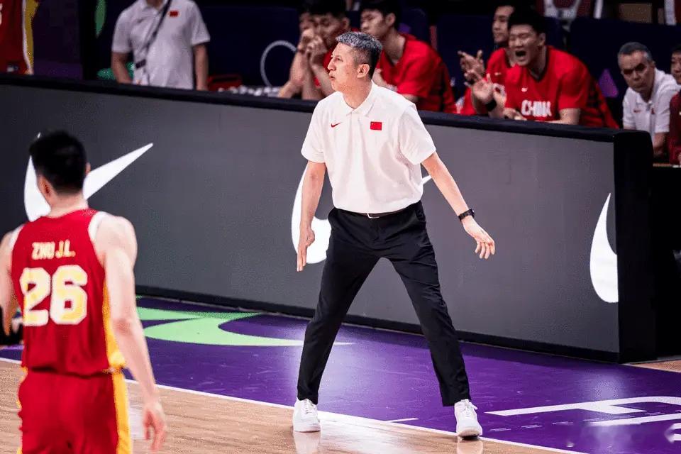 北京时间8月7日16点，亚洲杯C组第二轮比赛开战，中国男篮迎战印度男篮，中国队首