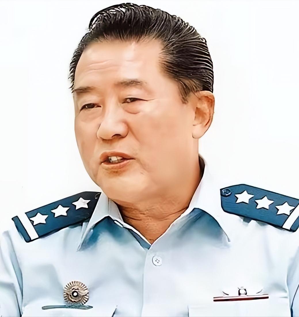 台湾三军大学校长、台军空军上将夏瀛洲曾说：人民解放军的战机完全有权利对台湾进行巡