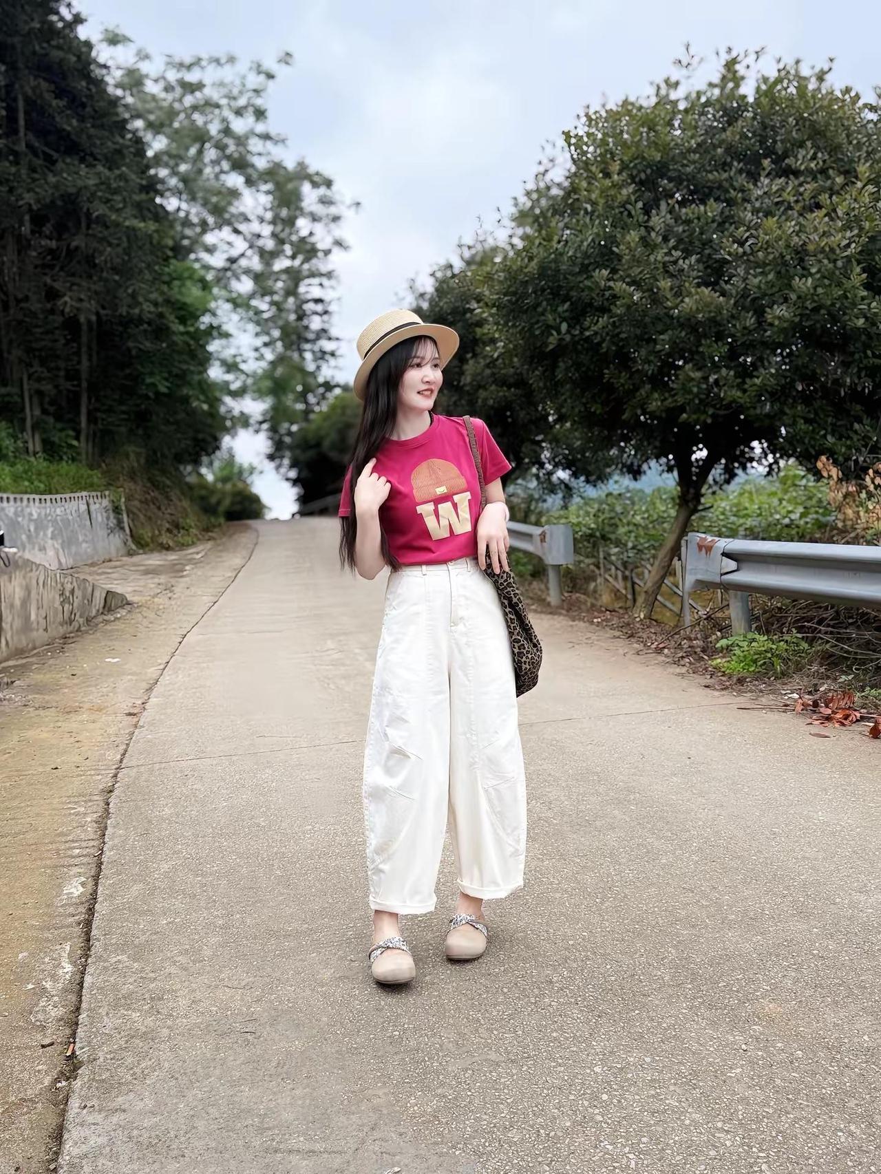 温柔风穿搭 小个子穿搭 出游穿搭 我的夏日ootd 百搭裤子