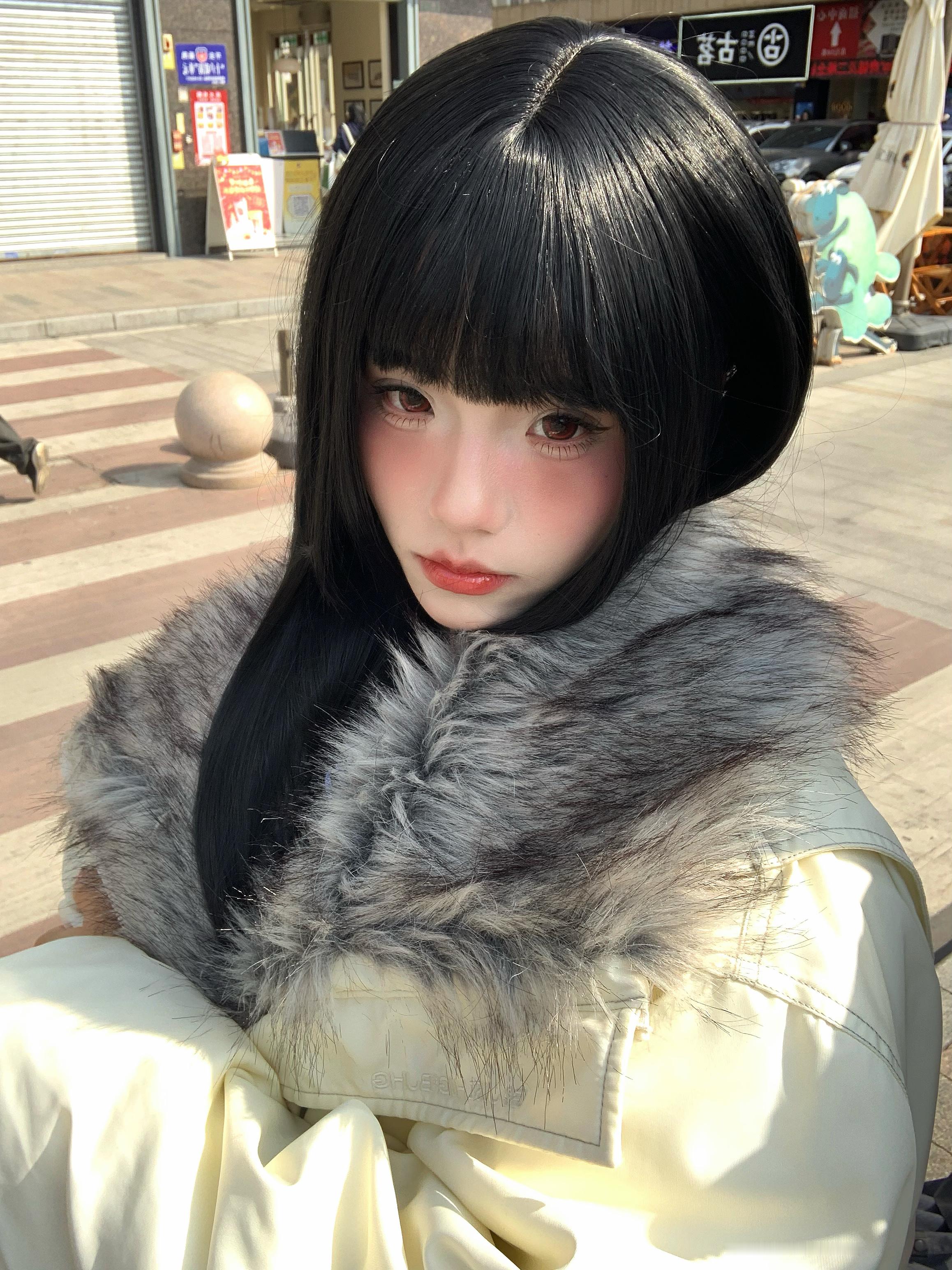 想起来要更新一下再次感叹自己的化妆技术越来越好啦 