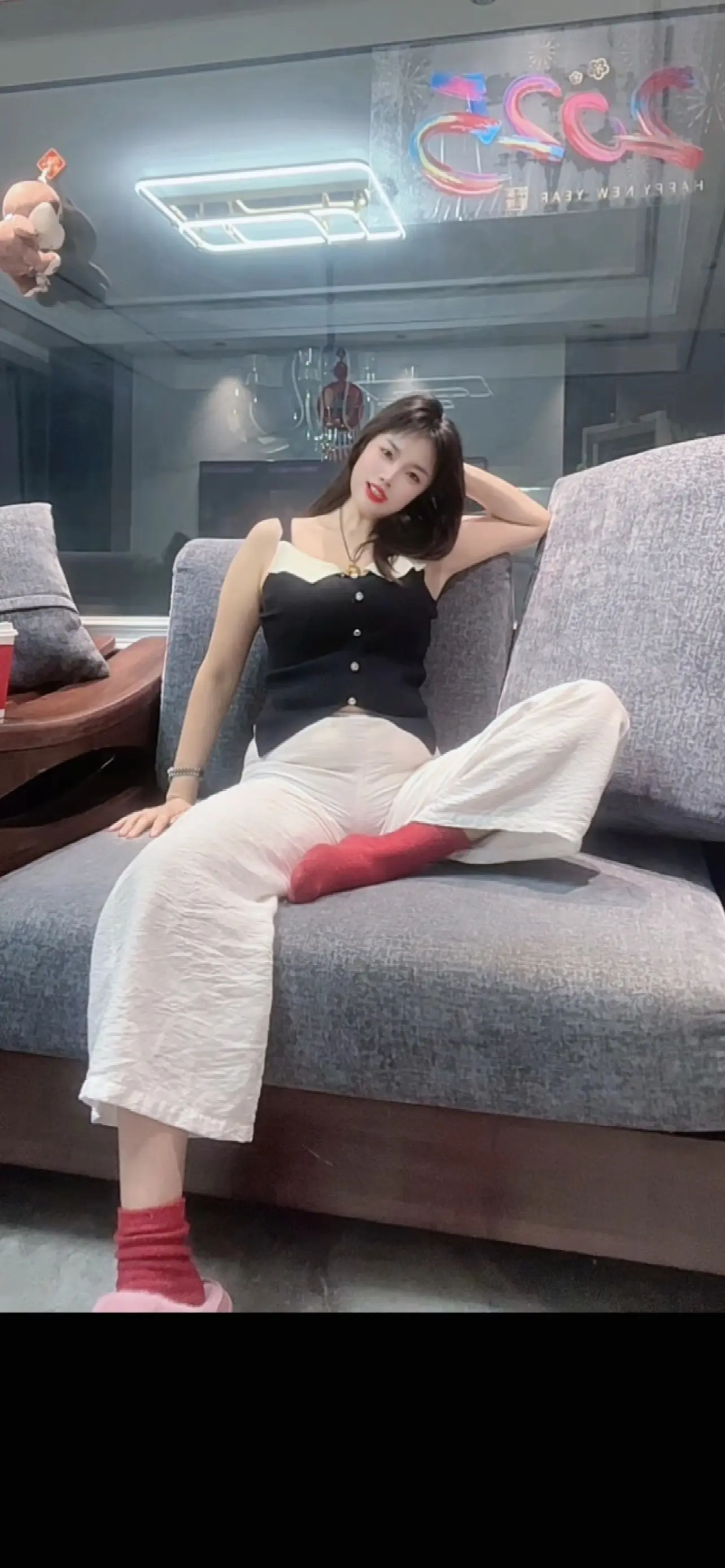 “人生总有一些遗憾，因为无能为力，所以要学会释怀，总有一些起起落落，因...