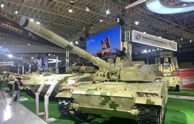 俄专家评价：中国很多武器性能超过美国，但都有一个共同缺点！中国造的新式武器越来越