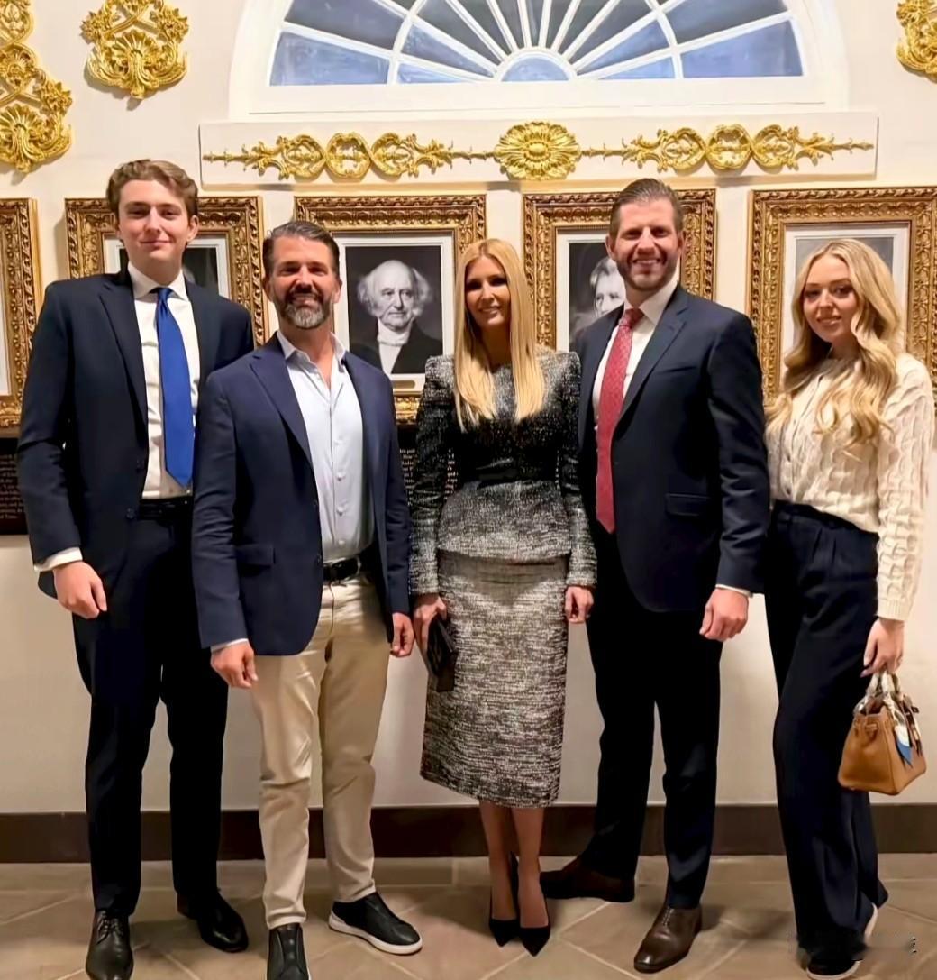 特朗普小儿子巴伦够高的