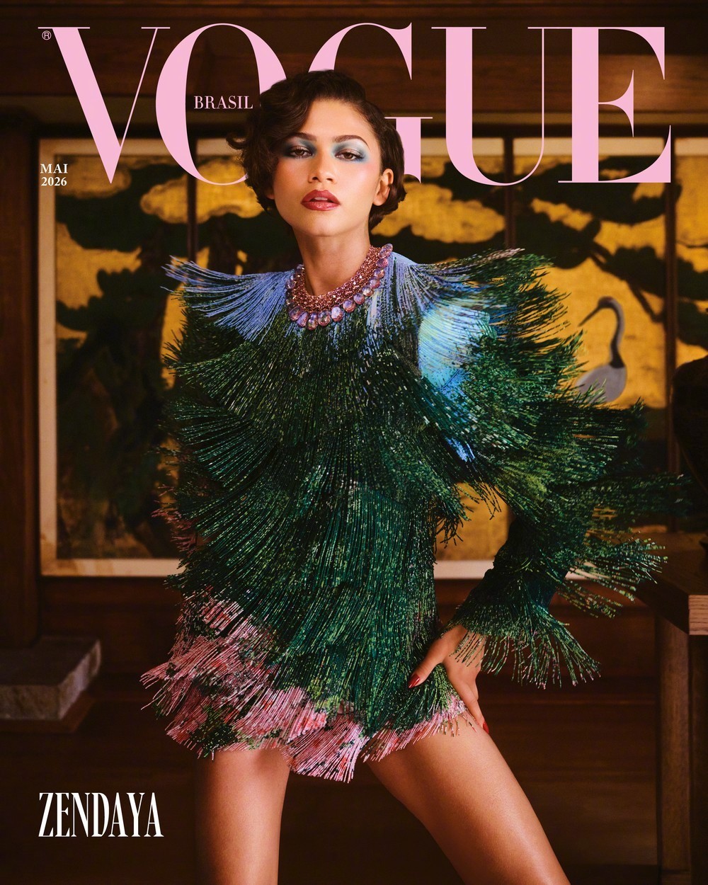 Zendaya 身穿 Louis Vuitton 坐镇巴西版 VOGUE 五月杂