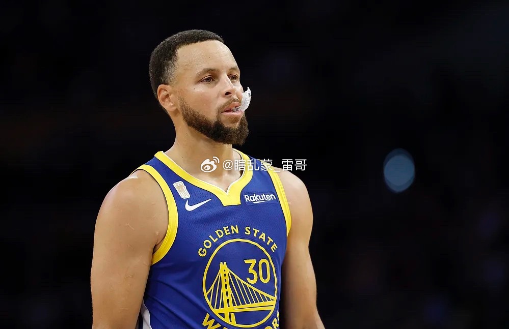 湖人vs步行者3月26日 根据勇士队记Anthony Slater的报道，库里目