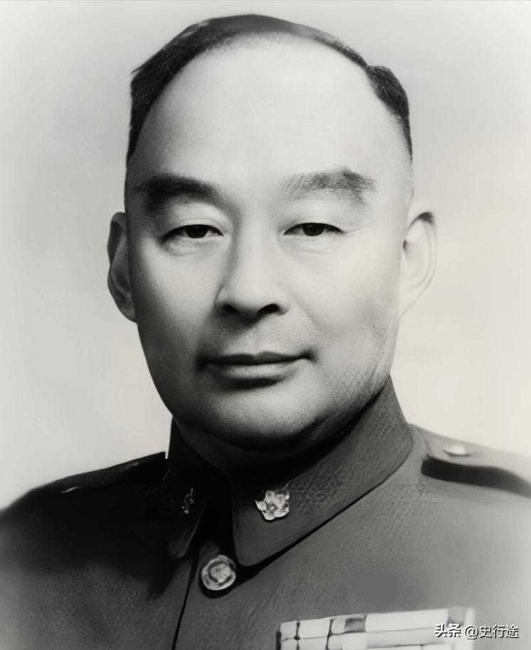 1962年，国民党上将胡宗南躺在病床上，对来看望他的蒋介石颤颤巍巍地说：“在台湾