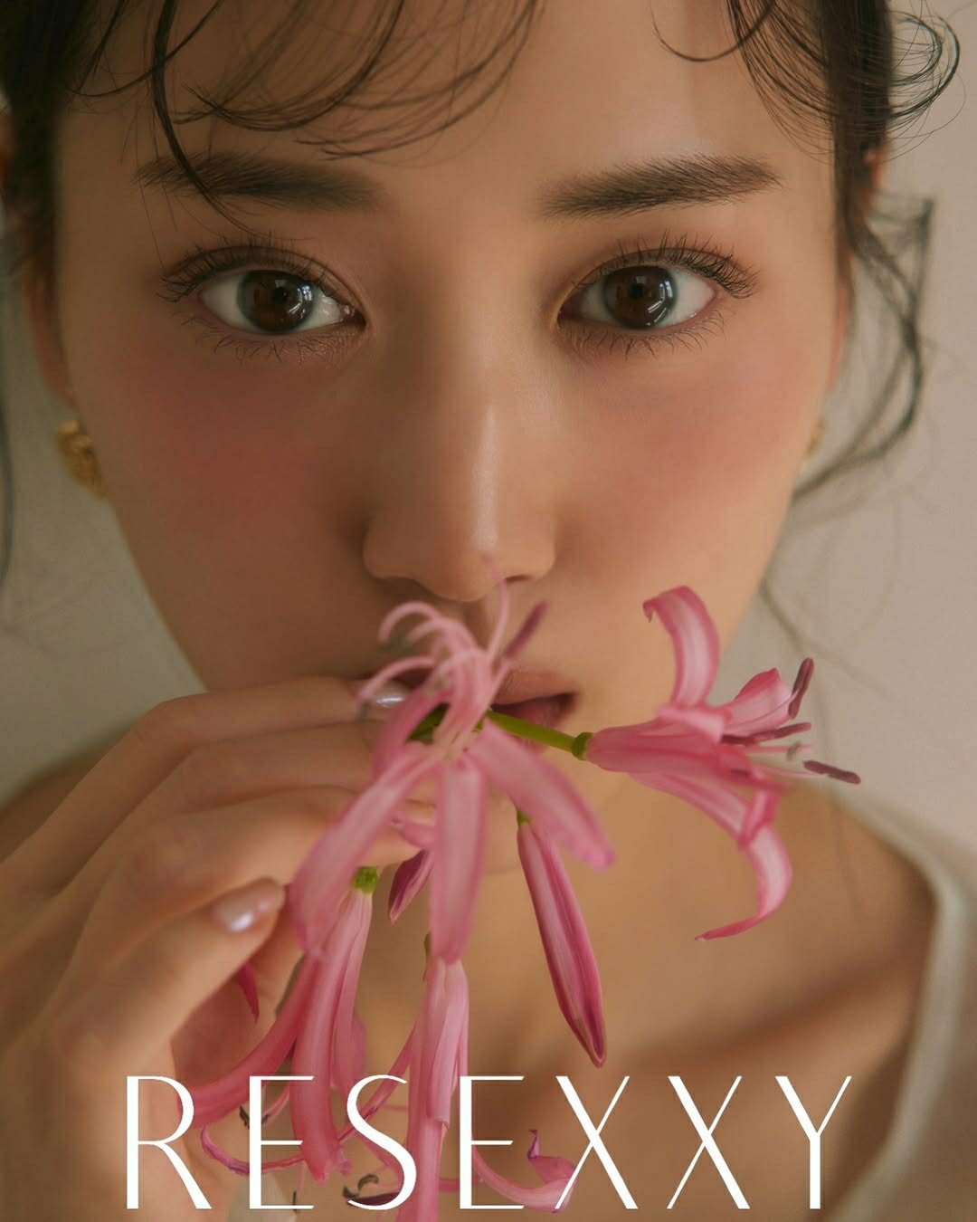 日娱新闻  山下美月  山下美月resexxy 