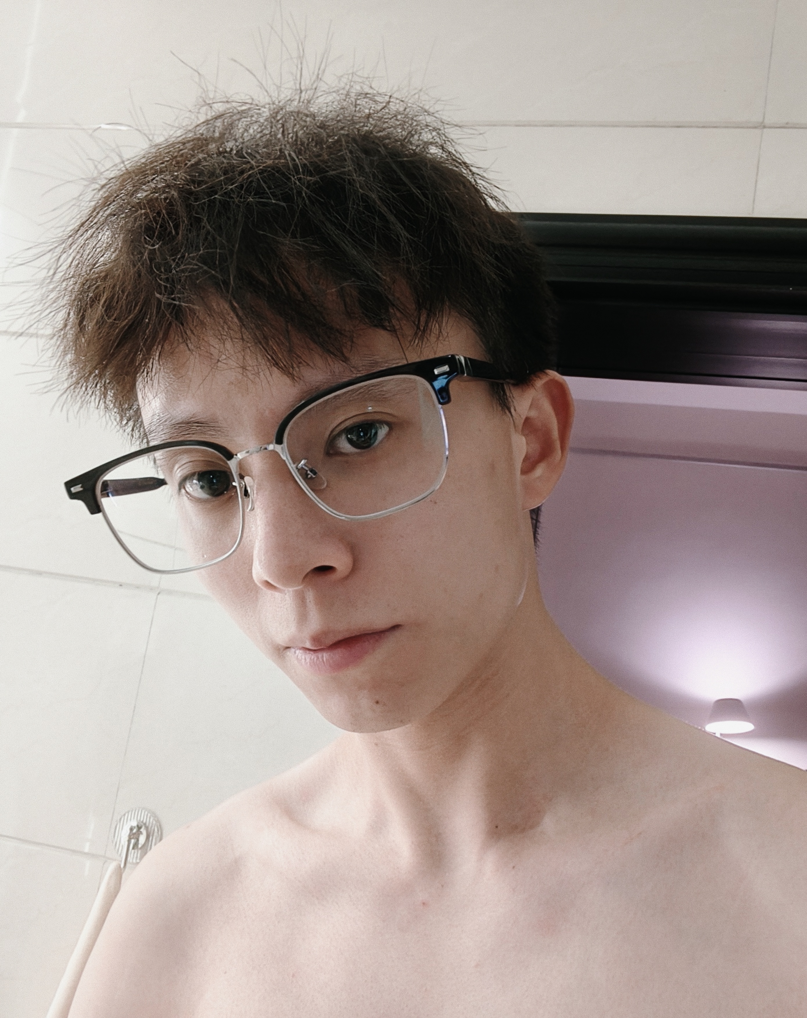 突然的自拍： ​​​