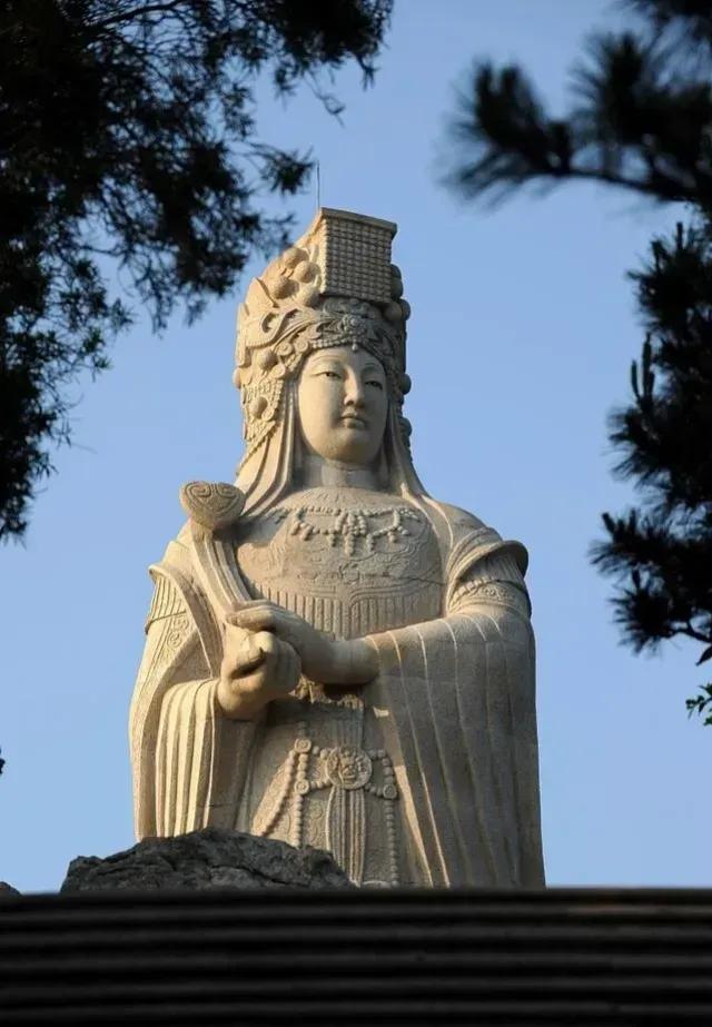妈祖之灵，微妙而深邃。偶遇此妈祖像图标，若你匆匆掠过，或许不经意间错过了与神祇的
