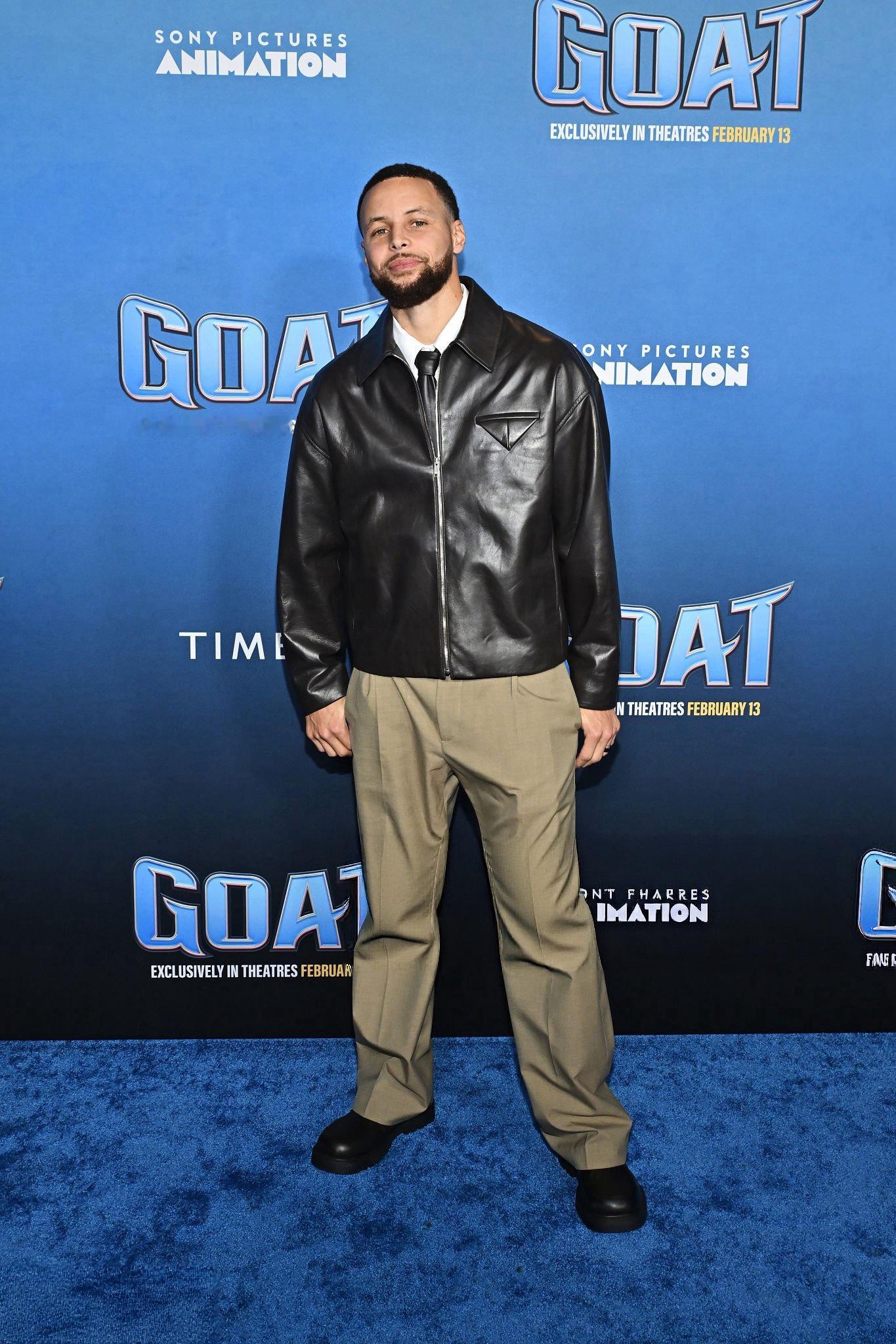 《GOAT》首映礼上的库里该电影将于美国时间2月13日 北京时间3月14日正式上