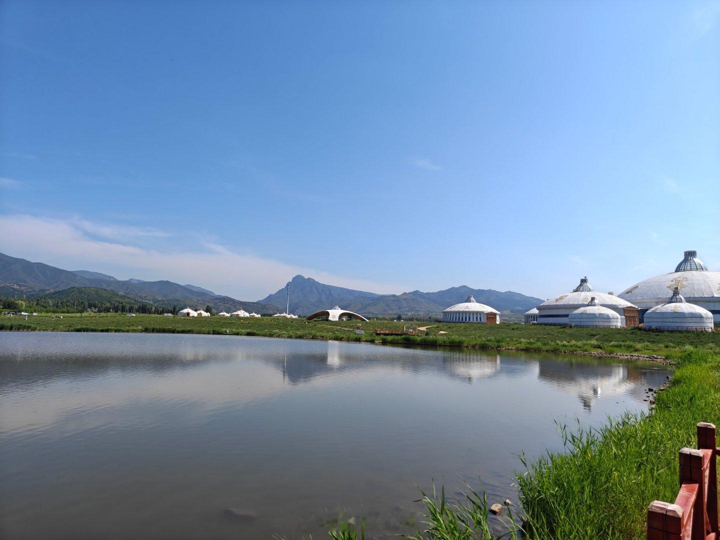 敕勒川草原 