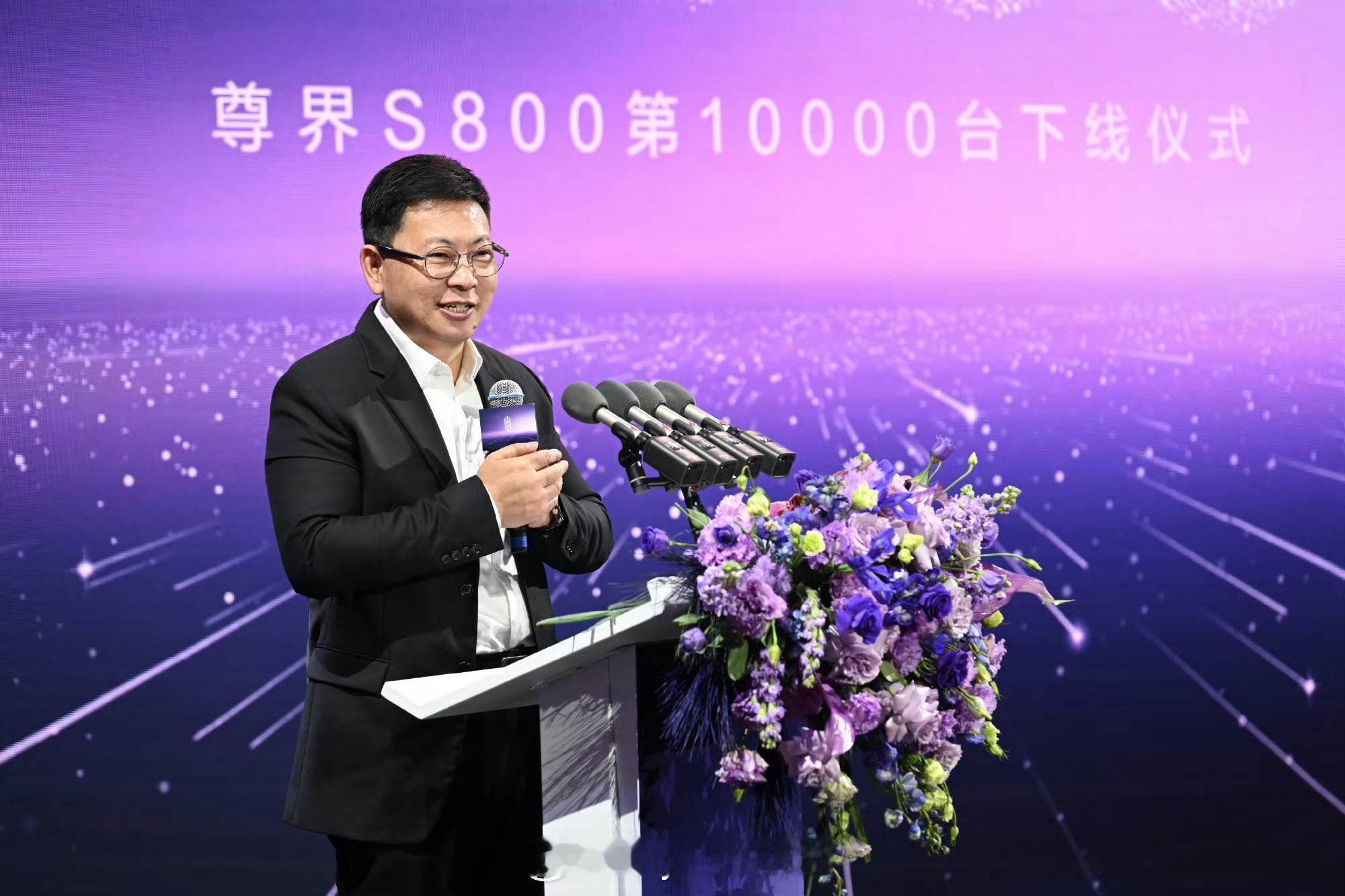 尊界是真行啊，在这个价格区间能卖得这么好！看了懂车帝的销量榜，真的是那四个字首先