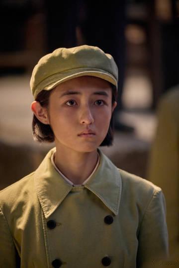 张子枫双角色入围百花奖最佳女主张子枫双角色入围百花奖 张子枫双角色入围百花奖最佳