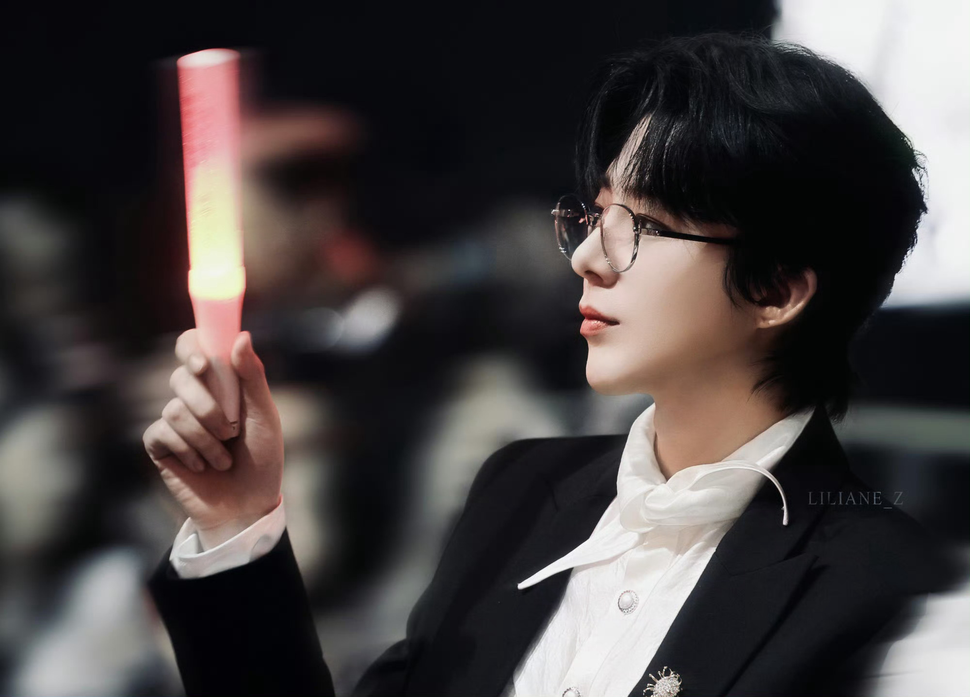 一想到周末能躺在家里的沙发上云看北京场 就有一种神奇的快乐呢