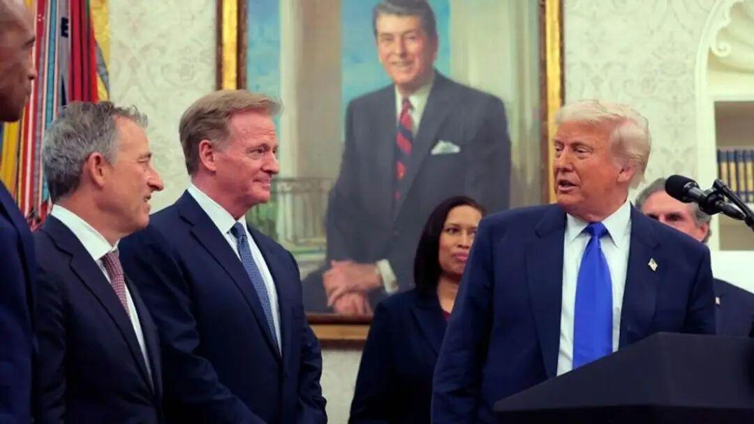 特朗普希望华盛顿指挥官队（Washington Commanders）将其计划投