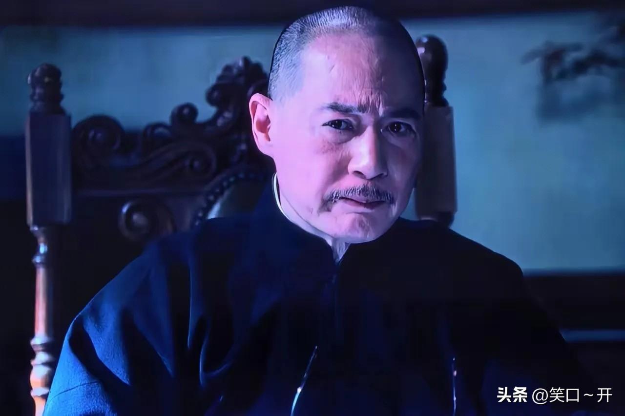 蒋介石将永远被钉在历史的耻辱柱上！

他曾经在大陆选了两个墓地，一个在南京，一个