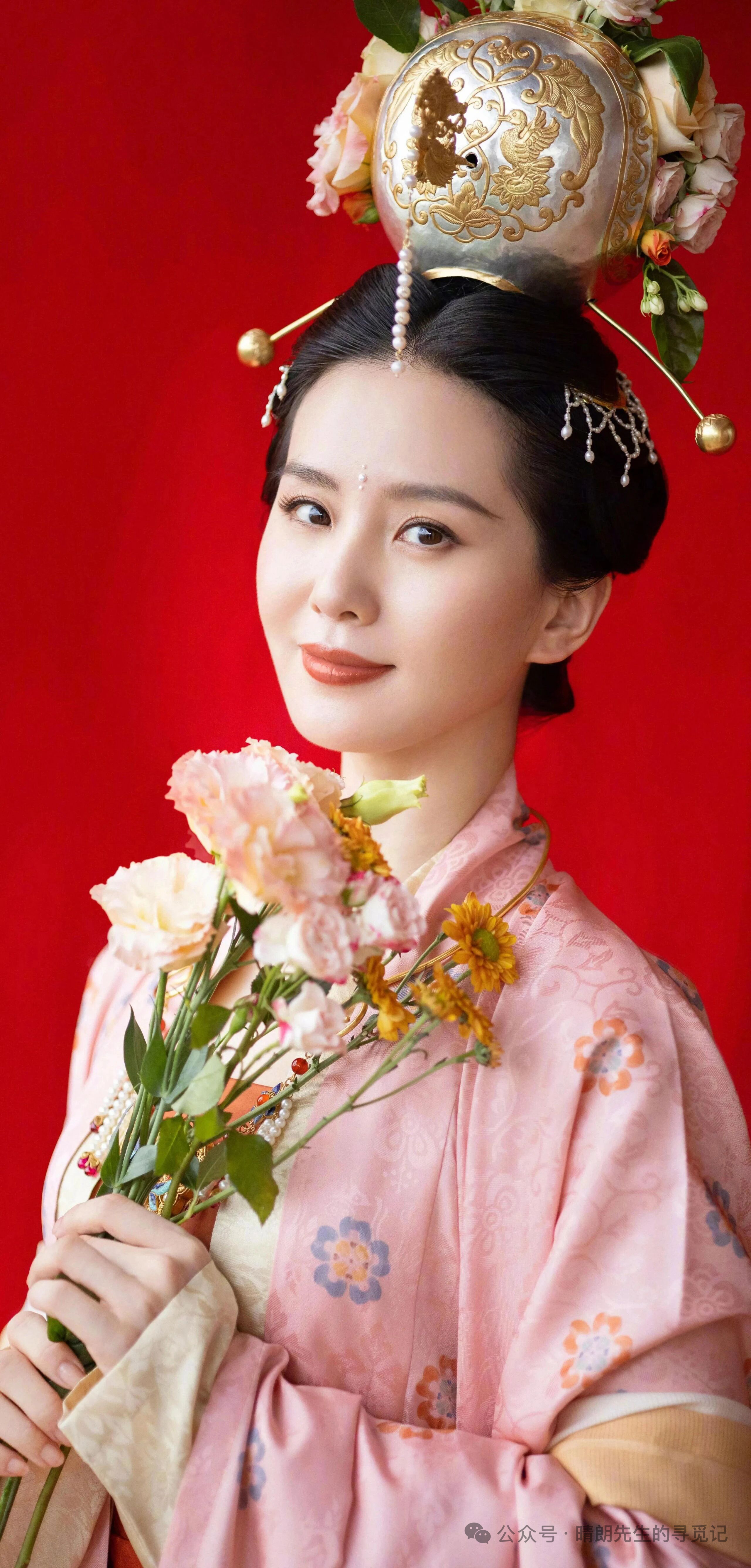 人有7窍，一周有7天人有4肢，一年有4季人有24根肋骨，一年24节气一天24小时