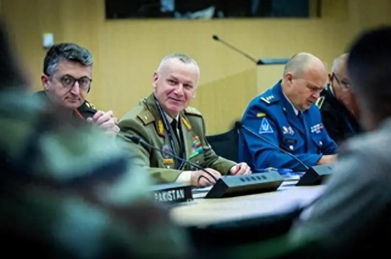 担心全球局势失控？北约极力邀请中方赴欧洲，举行防务磋商！

眼下全球多地安全局势