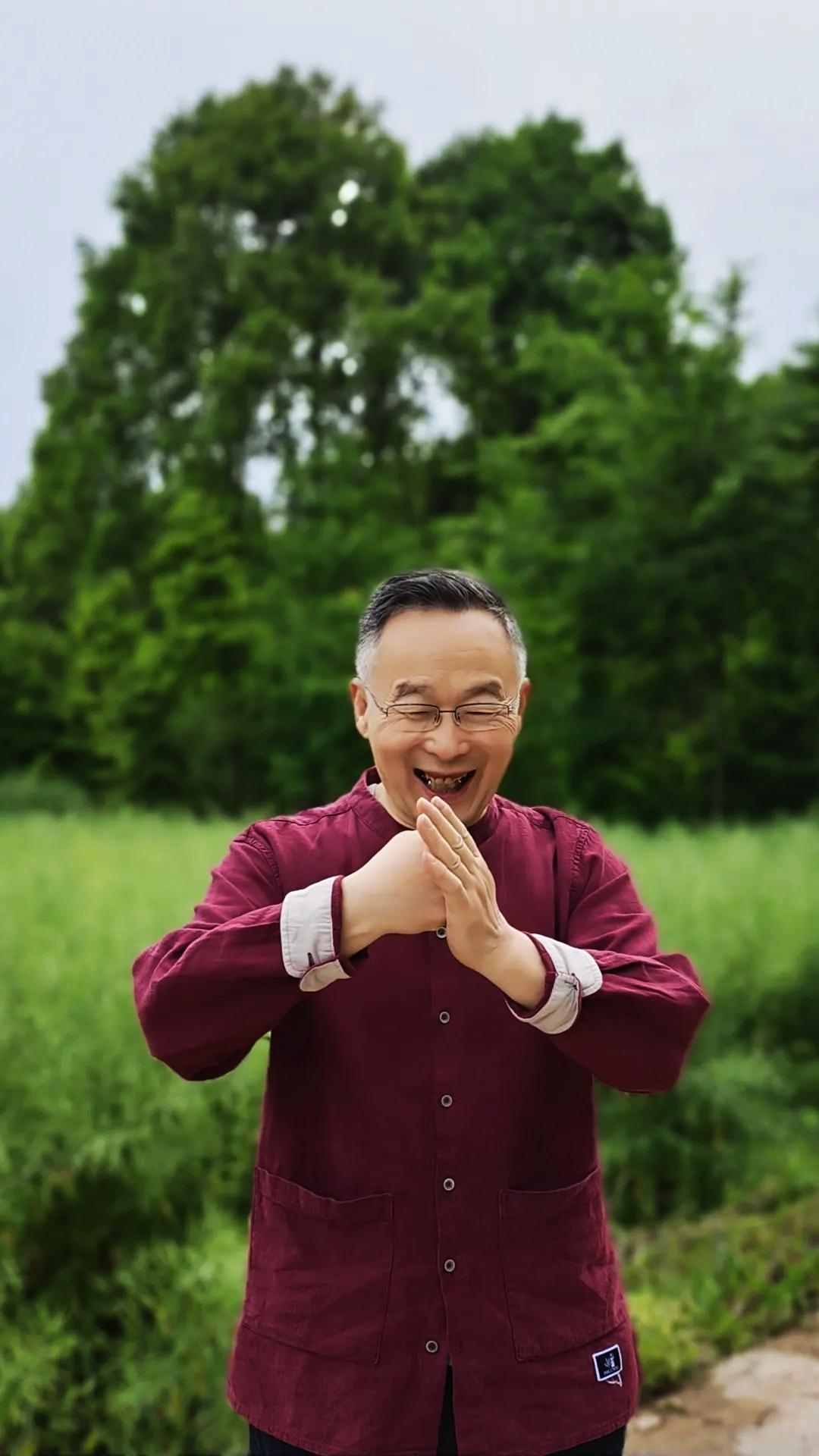 养阳，首要懂得减少消耗。少熬夜、少思虑、节制口腹贪欲，情绪持续内耗，最耗散一身阳