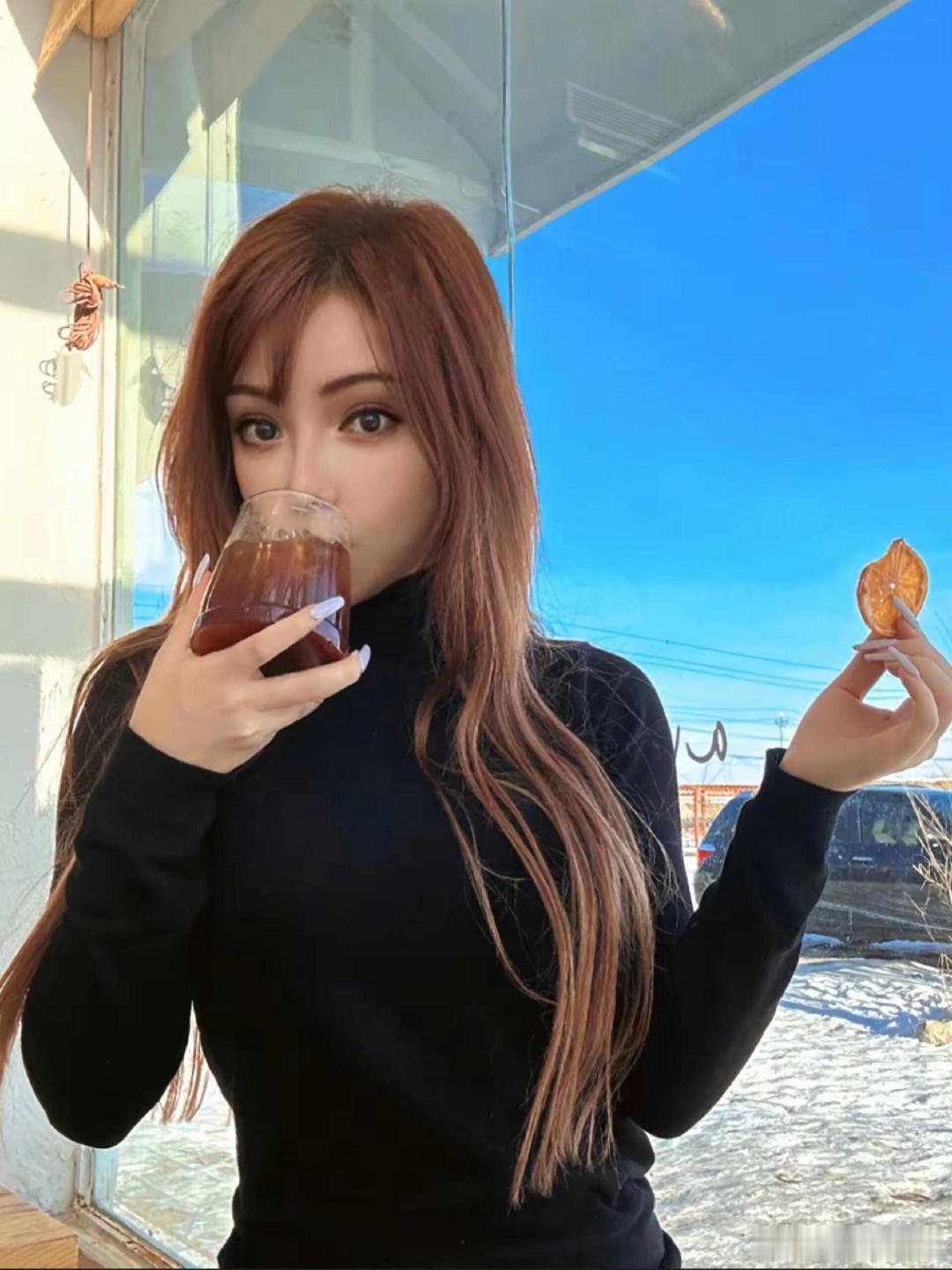 赵子琪维妮娜回归赵子琪维妮娜合唱自乘风浪 赵子琪维妮娜二公回归，与姐姐们合唱主题