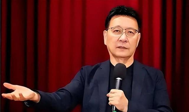 祖国说了，我们军演是正义使命，所以台湾的台独集团，暗独分子感到害怕，今后，台独集