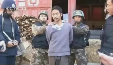 云南腾冲，一名普通的货车司机邵宗其，发现妻子和三个男人有染，其中还有他的亲戚，邵