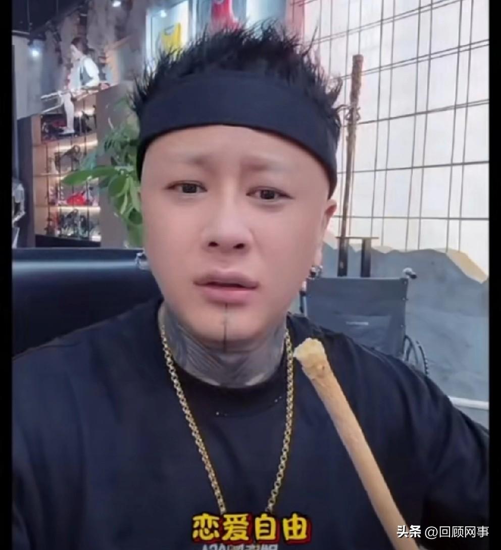 方丈说不管和刘二狗怎么闹，伽佰这个中间人都能化解！！

        方丈说这